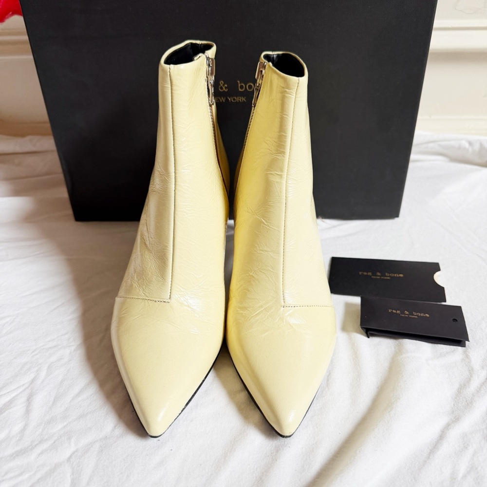 Rag & Bone Women’s Beha Crinkle Cream Leather Pointed-Toe Ankle Boots New $525 - Picture 5 of 15